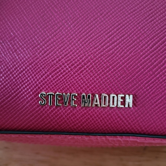 Steve Madden pink convertible cross body handbag - Picture 3 of 9